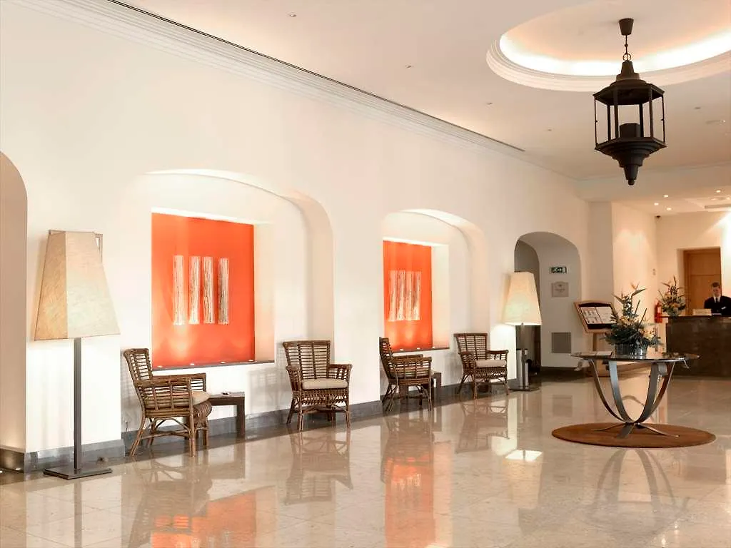 **** Aparthotel The Residence Porto Mare - Portobay Funchal  Portugal