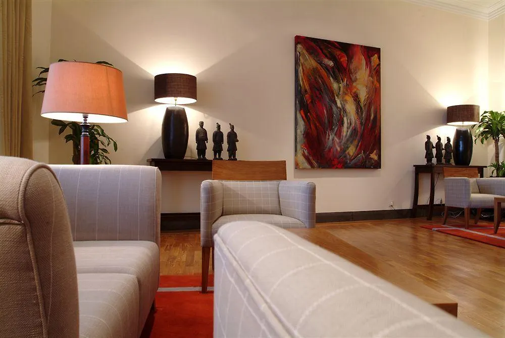 **** Aparthotel The Residence Porto Mare - Portobay Funchal  Portugal